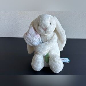 AUTHENTIC❗️New with Tags-Jellycat Valentine’s Day 2026 Cream Bunny with Rose!